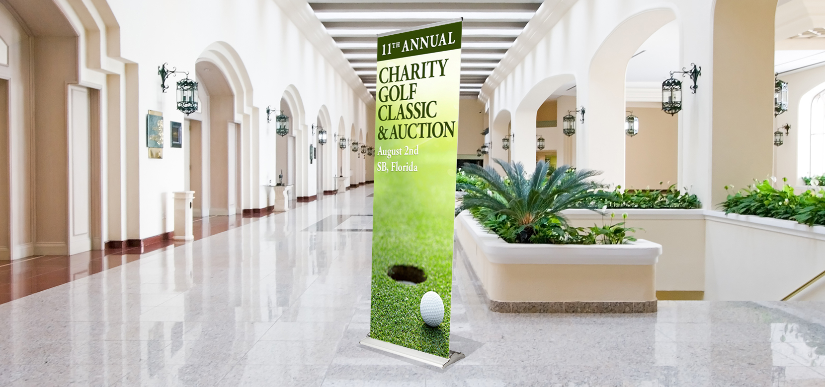 silverstep retractable banner stand 90x24 front